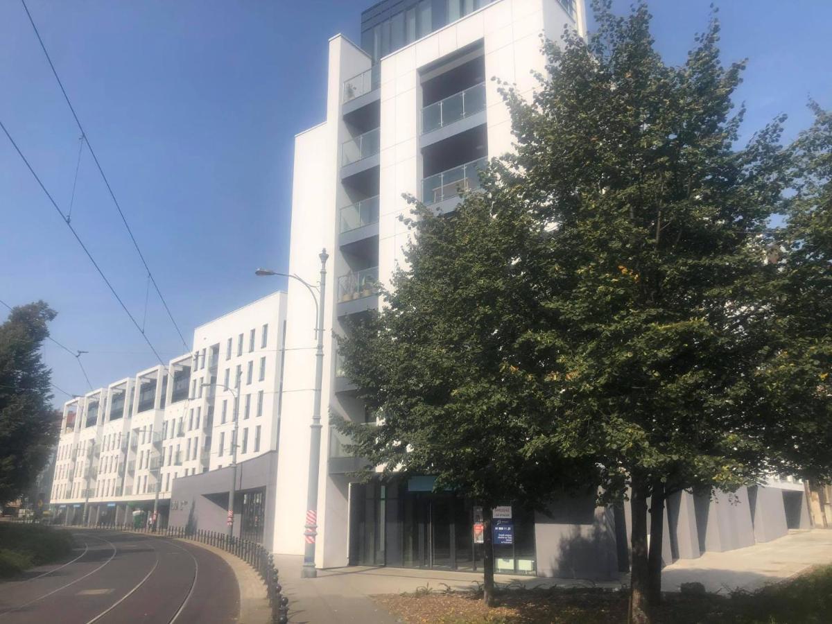 Stylowy Apartament W Centrum Poznania Bagian luar foto